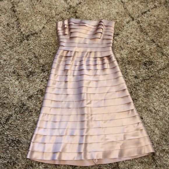 BCBGMaxAzria Dresses & Skirts - BCBG strapless dress NWT CCO